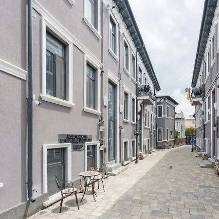 Apollo 1 דירה בוקרשט