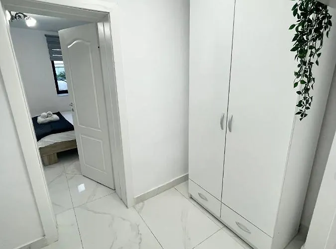 Apollo 1 Appartement *